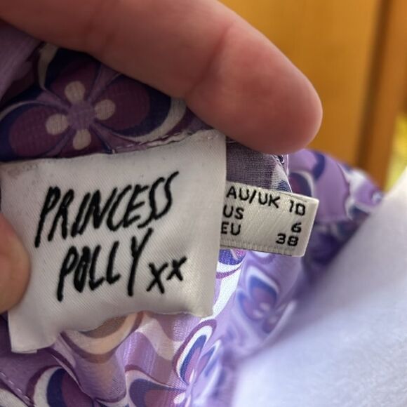 Princess Polly women’s button up blouse size 6 BIN H - Picture 4 of 7